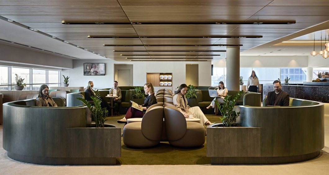 Qantas-ADE-wide-lounge-e1749603718876