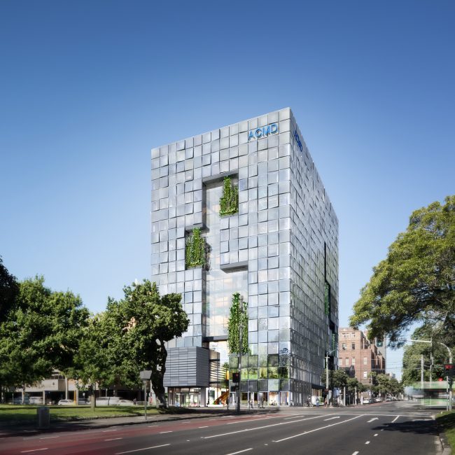 view01_hero_dcm patched