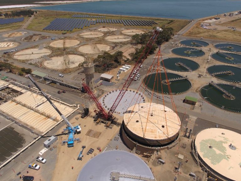SA-Water-Bolivar-Wastewater-Treatment-Plant-digester-lid-lift